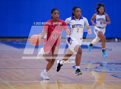Thumbnail 1 in Garfield vs. Stanwood (WIAA 3A Regional Playoffs) photogallery.