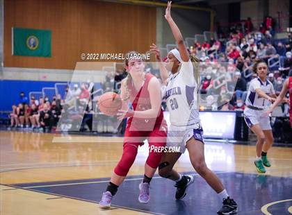 Thumbnail 1 in Garfield vs. Stanwood (WIAA 3A Regional Playoffs) photogallery.