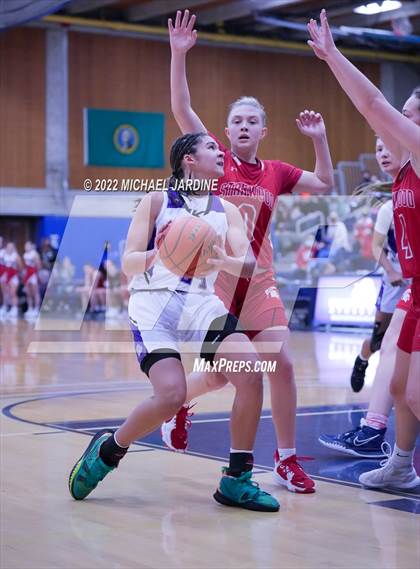 Thumbnail 3 in Garfield vs. Stanwood (WIAA 3A Regional Playoffs) photogallery.