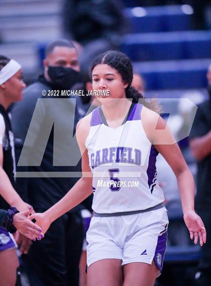 Thumbnail 2 in Garfield vs. Stanwood (WIAA 3A Regional Playoffs) photogallery.