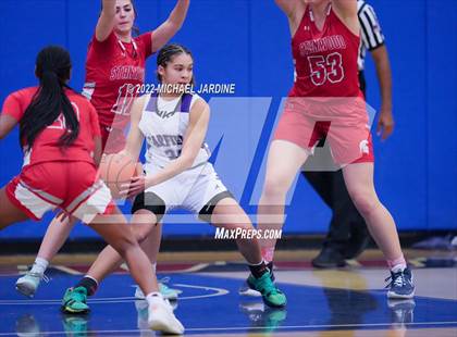 Thumbnail 2 in Garfield vs. Stanwood (WIAA 3A Regional Playoffs) photogallery.