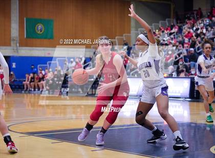 Thumbnail 2 in Garfield vs. Stanwood (WIAA 3A Regional Playoffs) photogallery.