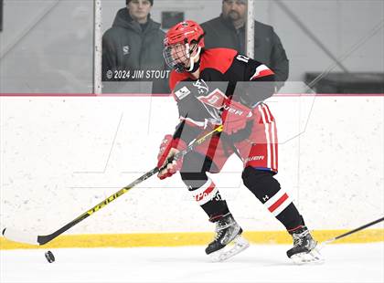 Thumbnail 1 in Taft @ Frederick Gunn (Shoulder Check Game) photogallery.