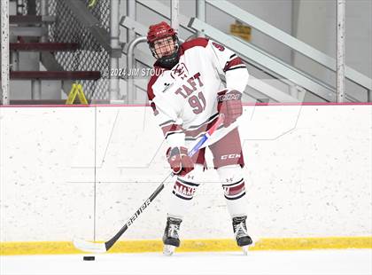 Thumbnail 2 in Taft @ Frederick Gunn (Shoulder Check Game) photogallery.