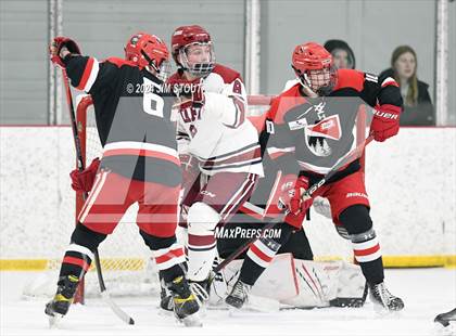 Thumbnail 1 in Taft @ Frederick Gunn (Shoulder Check Game) photogallery.