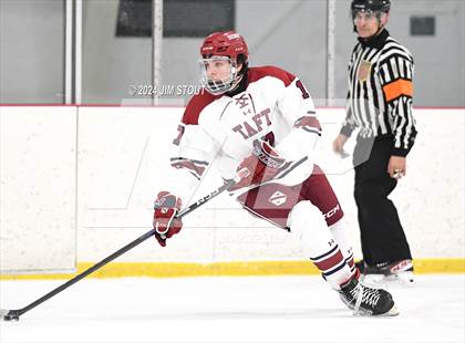 Thumbnail 1 in Taft @ Frederick Gunn (Shoulder Check Game) photogallery.