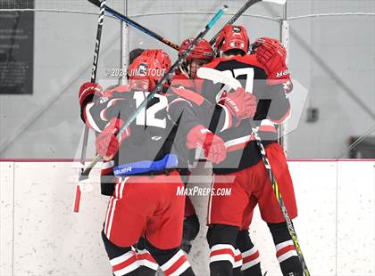 Thumbnail 3 in Taft @ Frederick Gunn (Shoulder Check Game) photogallery.