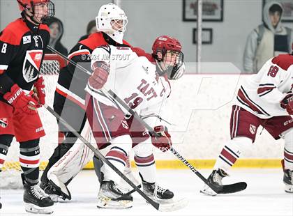 Thumbnail 1 in Taft @ Frederick Gunn (Shoulder Check Game) photogallery.