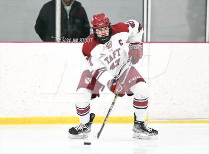 Thumbnail 1 in Taft @ Frederick Gunn (Shoulder Check Game) photogallery.