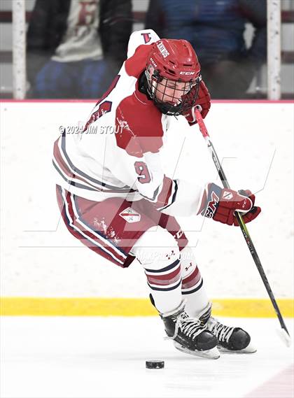 Thumbnail 2 in Taft @ Frederick Gunn (Shoulder Check Game) photogallery.