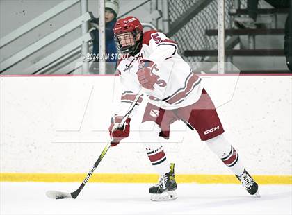 Thumbnail 1 in Taft @ Frederick Gunn (Shoulder Check Game) photogallery.