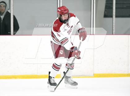 Thumbnail 3 in Taft @ Frederick Gunn (Shoulder Check Game) photogallery.