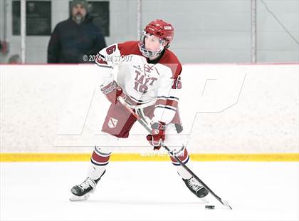 Thumbnail 3 in Taft @ Frederick Gunn (Shoulder Check Game) photogallery.