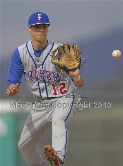 Thumbnail 1 in Folsom @ Vista del Lago photogallery.