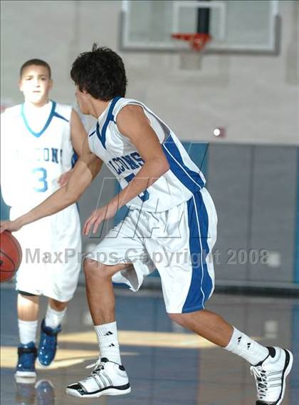 Thumbnail 2 in Downey vs. Atwater (Les Curry Invitational) photogallery.