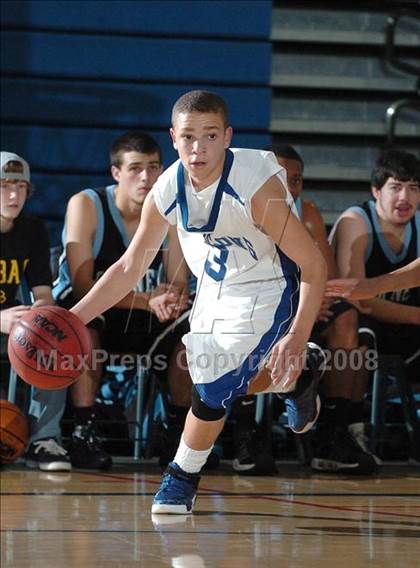 Thumbnail 3 in Downey vs. Atwater (Les Curry Invitational) photogallery.