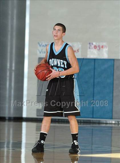 Thumbnail 3 in Downey vs. Atwater (Les Curry Invitational) photogallery.