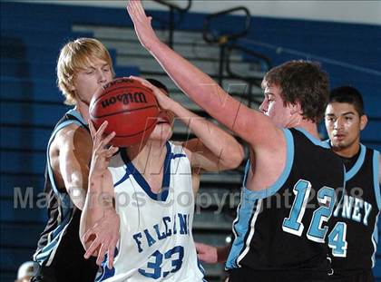 Thumbnail 2 in Downey vs. Atwater (Les Curry Invitational) photogallery.