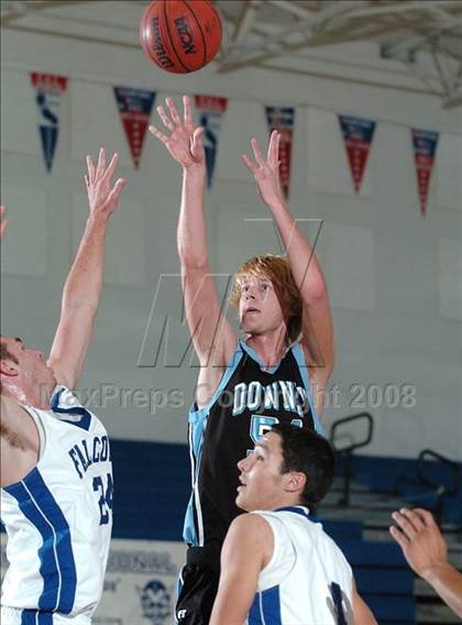 Thumbnail 1 in Downey vs. Atwater (Les Curry Invitational) photogallery.