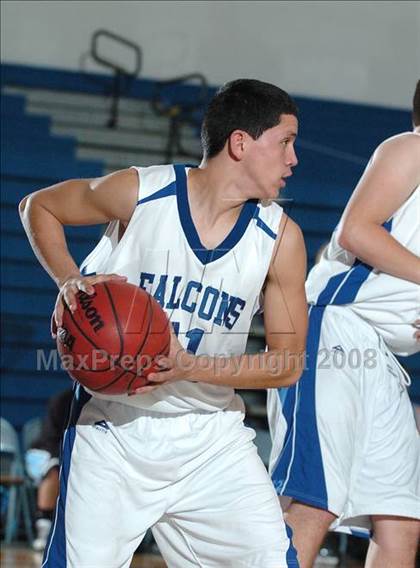 Thumbnail 3 in Downey vs. Atwater (Les Curry Invitational) photogallery.