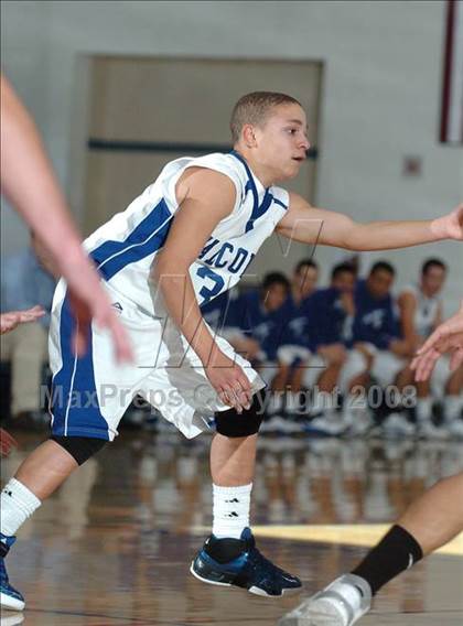 Thumbnail 1 in Downey vs. Atwater (Les Curry Invitational) photogallery.
