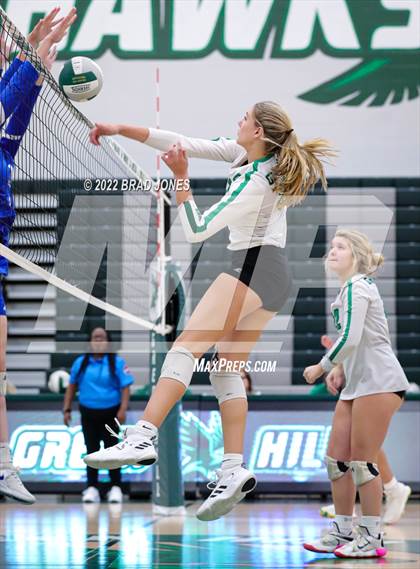 Thumbnail 3 in Green Hill vs. Wilson Central (TSSAA District 9-AAA Semi-Final) photogallery.