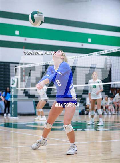 Thumbnail 1 in Green Hill vs. Wilson Central (TSSAA District 9-AAA Semi-Final) photogallery.