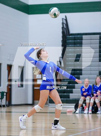 Thumbnail 3 in Green Hill vs. Wilson Central (TSSAA District 9-AAA Semi-Final) photogallery.