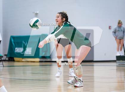 Thumbnail 2 in Green Hill vs. Wilson Central (TSSAA District 9-AAA Semi-Final) photogallery.