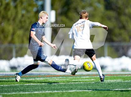 Thumbnail 2 in Air Academy vs. Evergreen (CHSAA 4A Quarterfinal) photogallery.