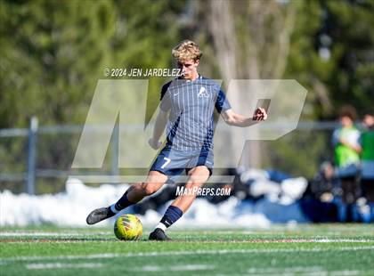 Thumbnail 3 in Air Academy vs. Evergreen (CHSAA 4A Quarterfinal) photogallery.