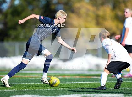 Thumbnail 3 in Air Academy vs. Evergreen (CHSAA 4A Quarterfinal) photogallery.