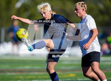 Thumbnail 3 in Air Academy vs. Evergreen (CHSAA 4A Quarterfinal) photogallery.