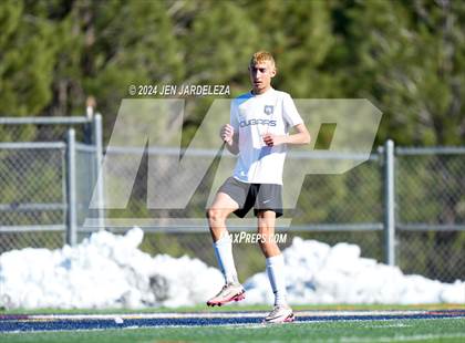 Thumbnail 3 in Air Academy vs. Evergreen (CHSAA 4A Quarterfinal) photogallery.