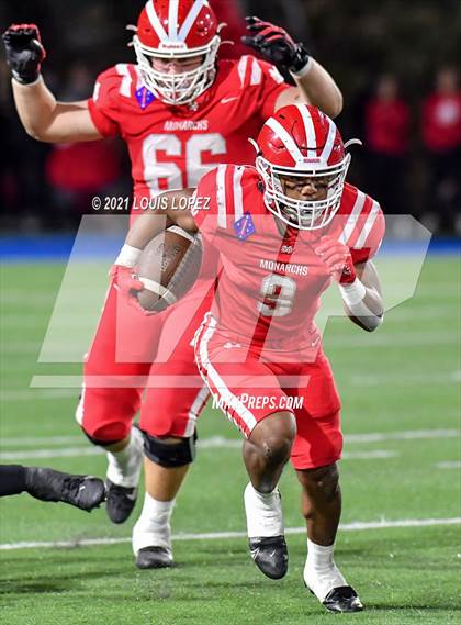 Thumbnail 3 in Servite @ Mater Dei photogallery.