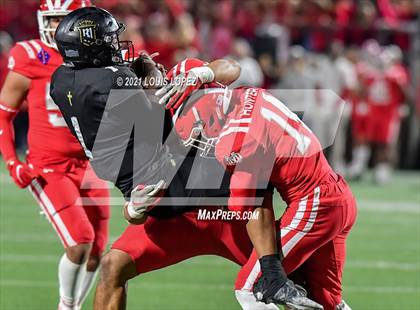 Thumbnail 3 in Servite @ Mater Dei photogallery.