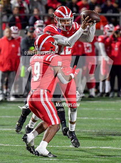 Thumbnail 3 in Servite @ Mater Dei photogallery.