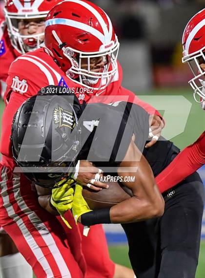 Thumbnail 2 in Servite @ Mater Dei photogallery.