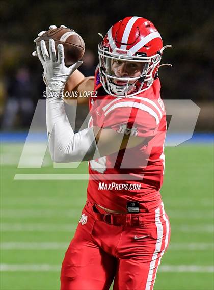 Thumbnail 2 in Servite @ Mater Dei photogallery.