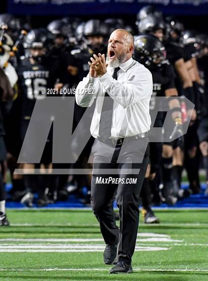 Thumbnail 3 in Servite @ Mater Dei photogallery.