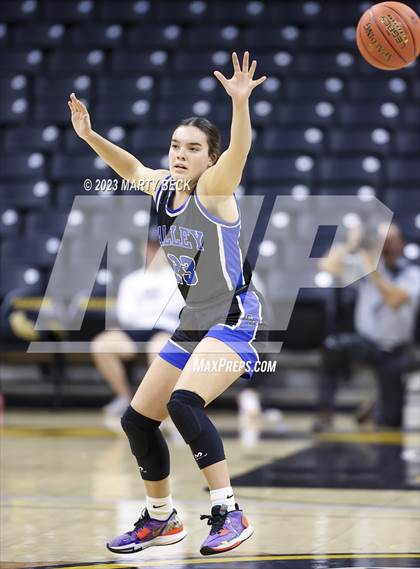 Thumbnail 3 in Helias vs Grain Valley (Norm Stewart Classic) photogallery.