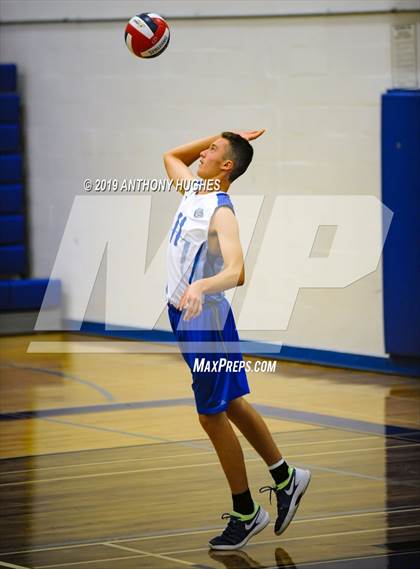 Thumbnail 1 in Port Washington vs Roslyn  photogallery.