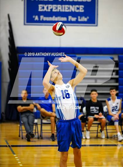 Thumbnail 2 in Port Washington vs Roslyn  photogallery.