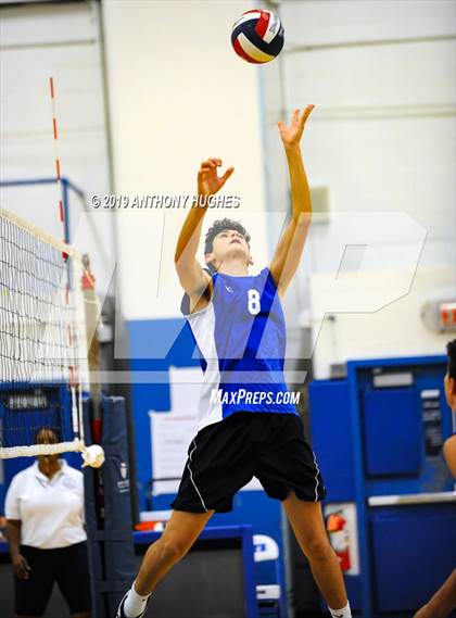 Thumbnail 1 in Port Washington vs Roslyn  photogallery.