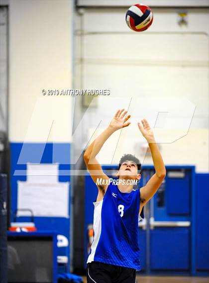 Thumbnail 3 in Port Washington vs Roslyn  photogallery.