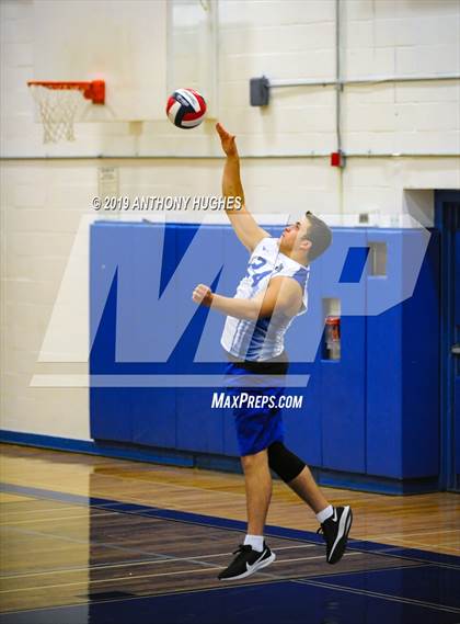 Thumbnail 2 in Port Washington vs Roslyn  photogallery.