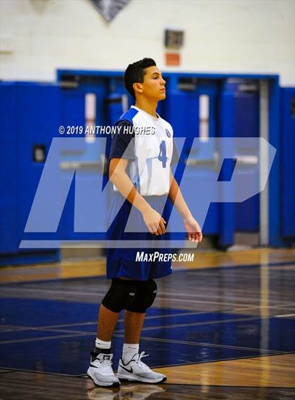 Thumbnail 3 in Port Washington vs Roslyn  photogallery.