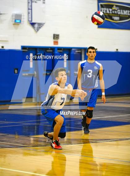 Thumbnail 1 in Port Washington vs Roslyn  photogallery.