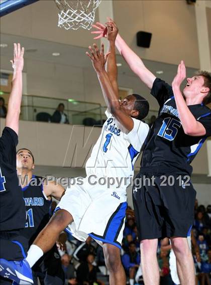 Thumbnail 3 in Price vs. Windward (CIF SS Playoffs) photogallery.