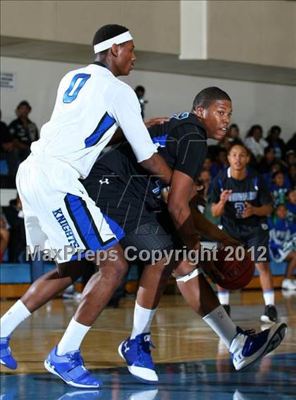 Thumbnail 1 in Price vs. Windward (CIF SS Playoffs) photogallery.